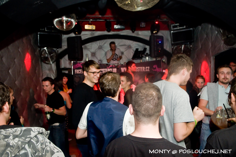 MINIMAL PEOPLE  - Sobota 13. 10. 2012